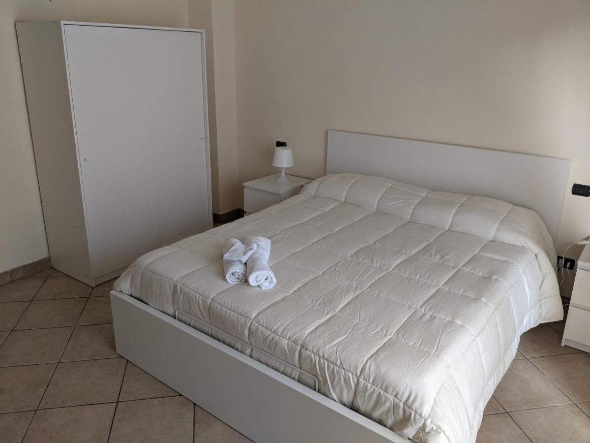 Il Laureato Appartement Reggio di Calabria Buitenkant foto