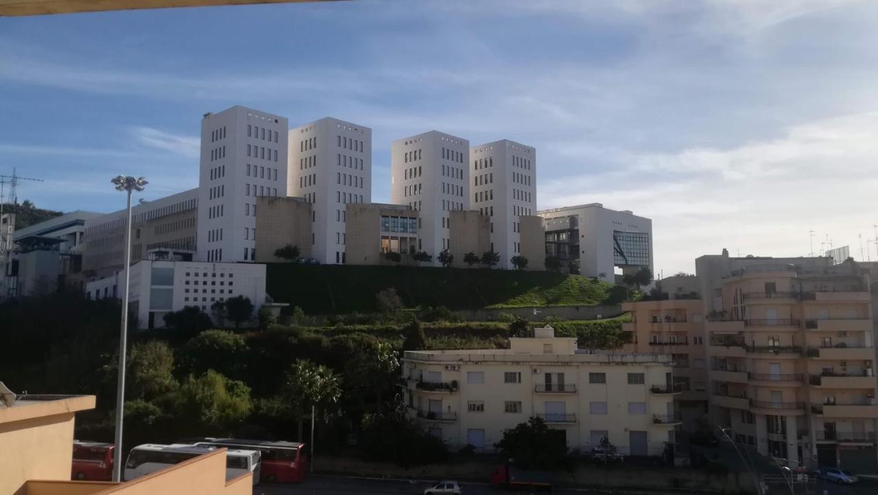 Il Laureato Appartement Reggio di Calabria Buitenkant foto